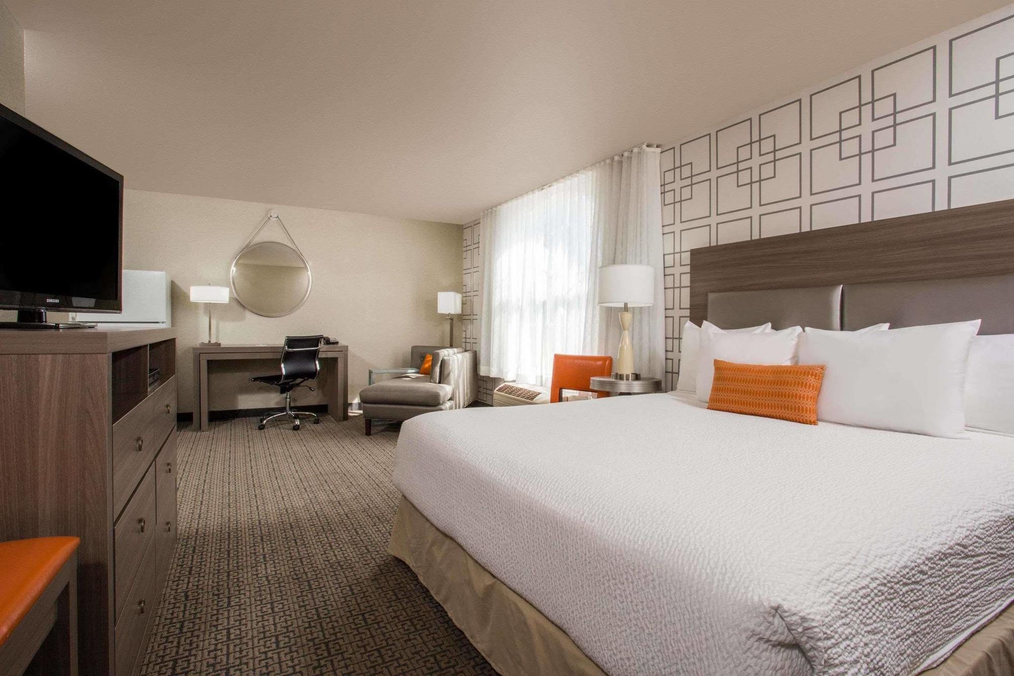 Hawthorn Suites By Wyndham Livermore Exteriér fotografie
